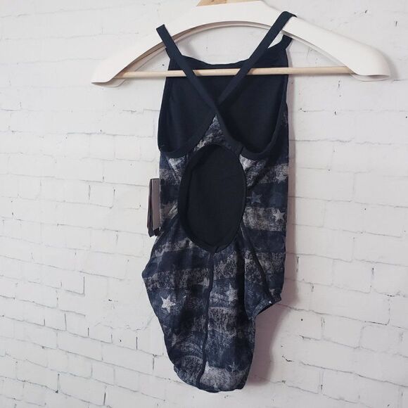 TYR American Dream Diamond Fit One Piece Swimsuit Size 26 Gray Star Print NEW - Picture 5 of 8